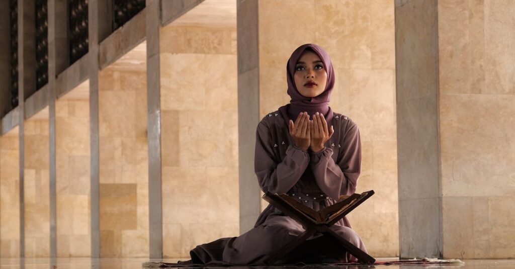 Comment porter la jupe longue avec style quand on est musulmane découvrez la mode modeste : des vêtements élégants et tendance alliant style, confort et pudeur. inspirations, conseils et nouveautés pour sublimer votre garde-robe avec des tenues modestes et modernes.