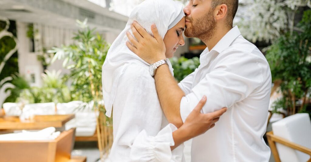 Comment entretenir ses vêtements musulmans pour qu’ils durent découvrez nos conseils et astuces pour entretenir efficacement vos vêtements musulmans, alliant respect des tissus et traditions.